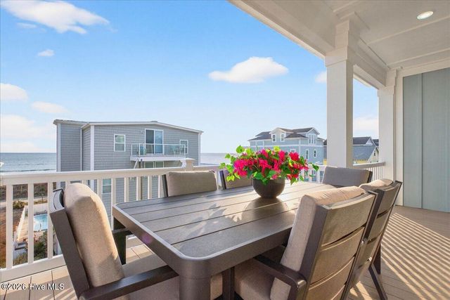 290 Mccray Street, Supply, NC 28462