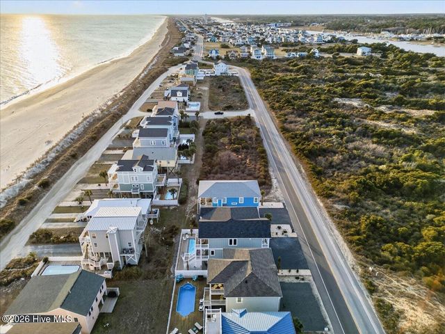 290 Mccray Street, Supply, NC 28462