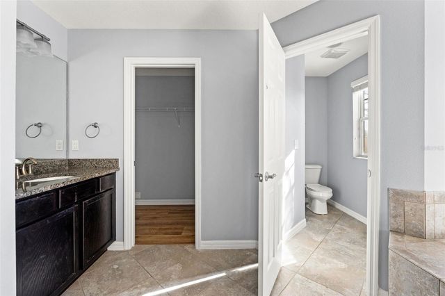 5586 ANGELONIA TERRACE, Land O Lakes, FL 34639