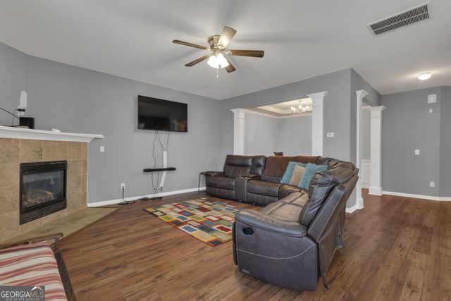 29 Tahoe Drive, Newnan, GA 30263