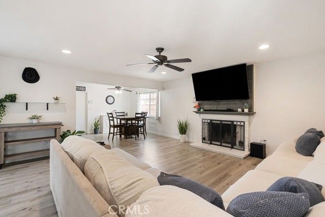 340 E Old Mill, Corona, CA 92879