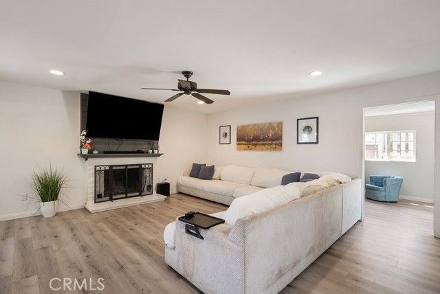 340 E Old Mill, Corona, CA 92879