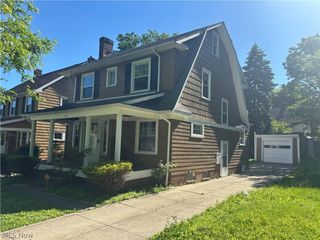 1171 Quilliams Road, Cleveland Heights, OH 44121