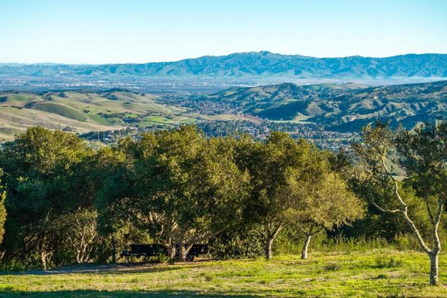 12167 Saddle Road, Carmel Valley, CA 93924