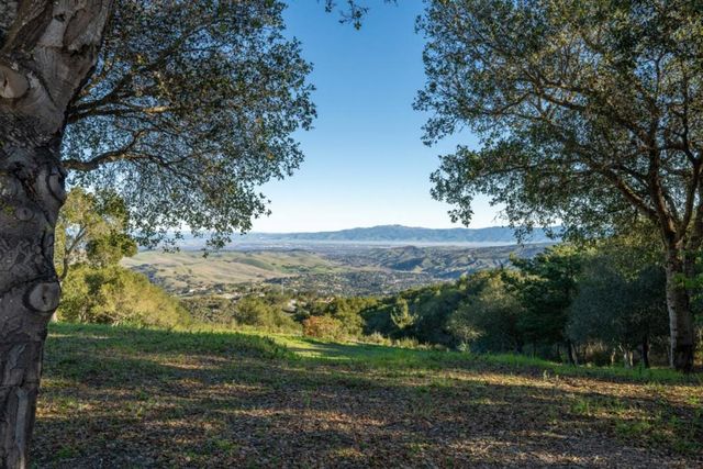 12167 Saddle Road, Carmel Valley, CA 93924