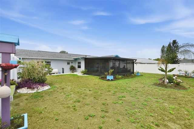 1739 COCO PALM CIRCLE, Sun City Center, FL 33573
