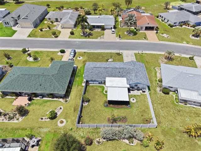 1739 COCO PALM CIRCLE, Sun City Center, FL 33573