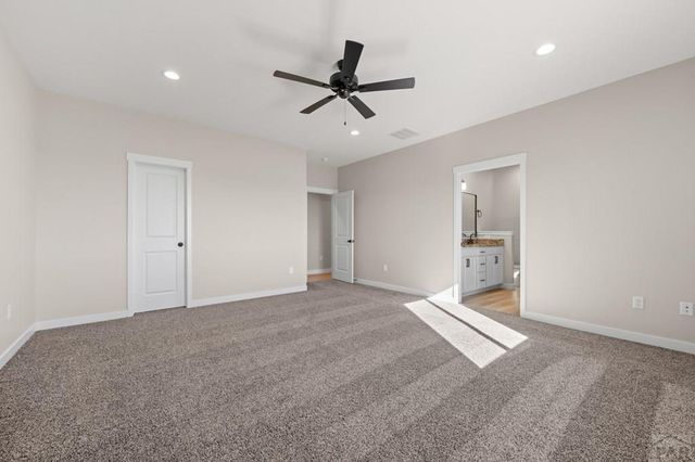 576 E Earl Dr, Pueblo West, CO 81007