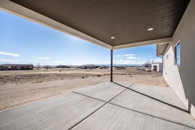 576 E Earl Dr, Pueblo West, CO 81007