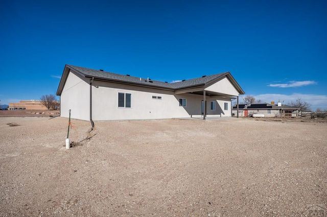 576 E Earl Dr, Pueblo West, CO 81007