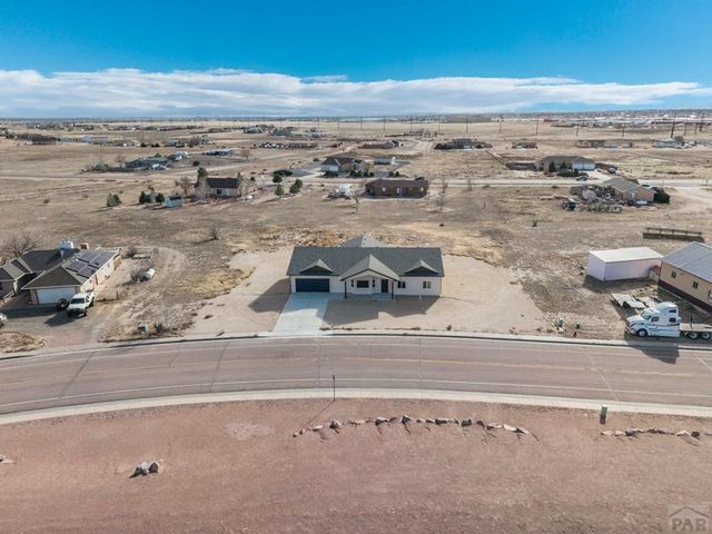 576 E Earl Dr, Pueblo West, CO 81007