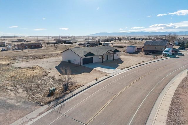 576 E Earl Dr, Pueblo West, CO 81007