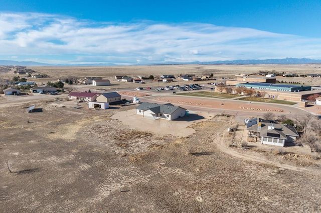 576 E Earl Dr, Pueblo West, CO 81007