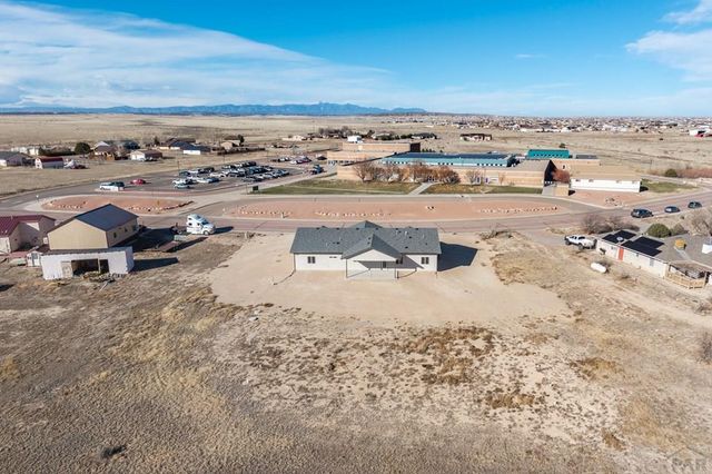 576 E Earl Dr, Pueblo West, CO 81007