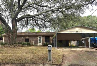 2980 English Oak Cir, Pensacola, FL 32526