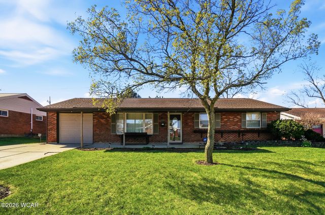 2425 Windsor Drive, Lima, OH 45805