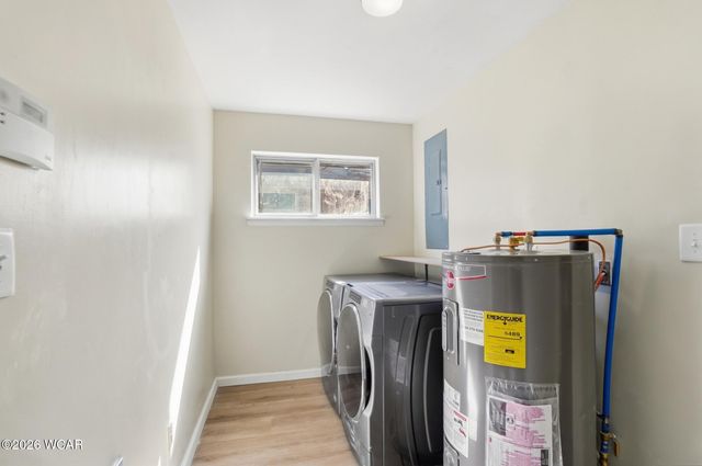 2425 Windsor Drive, Lima, OH 45805