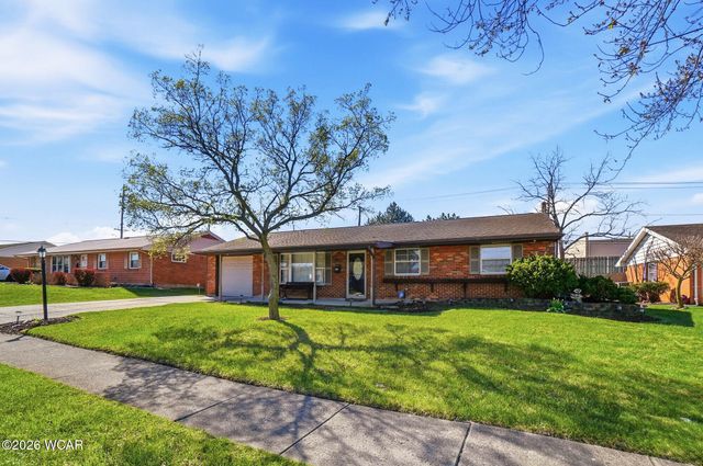 2425 Windsor Drive, Lima, OH 45805