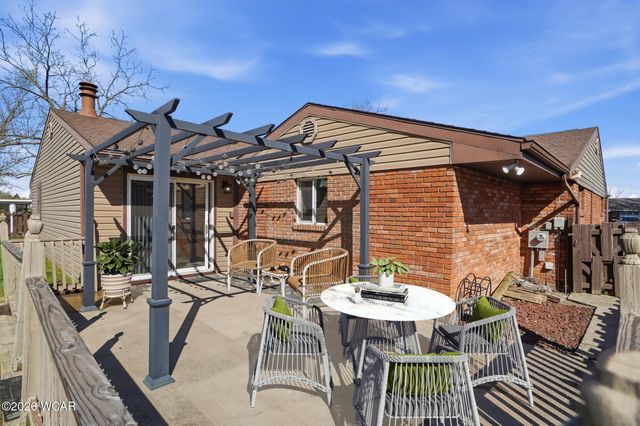 2425 Windsor Drive, Lima, OH 45805