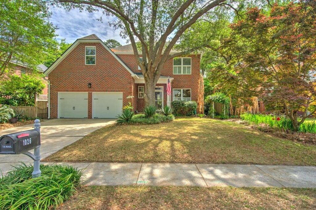 1026 Stono River Drive, Charleston, SC 29412