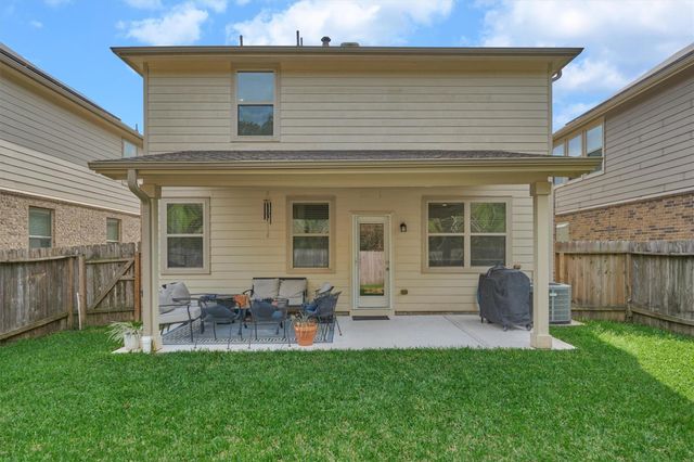 1726 Thornhollow Drive, Houston, TX 77014