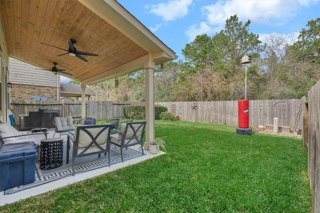 1726 Thornhollow Drive, Houston, TX 77014