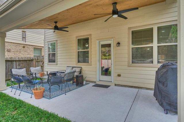 1726 Thornhollow Drive, Houston, TX 77014