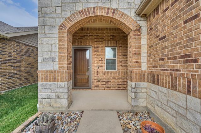 1726 Thornhollow Drive, Houston, TX 77014