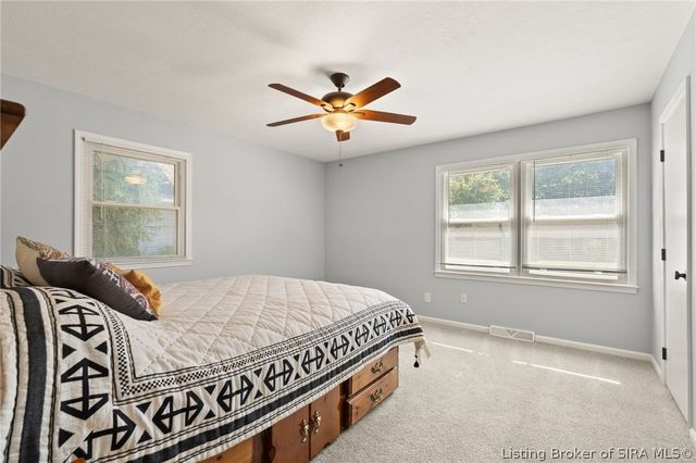 1529 Nole Drive, Jeffersonville, IN 47130