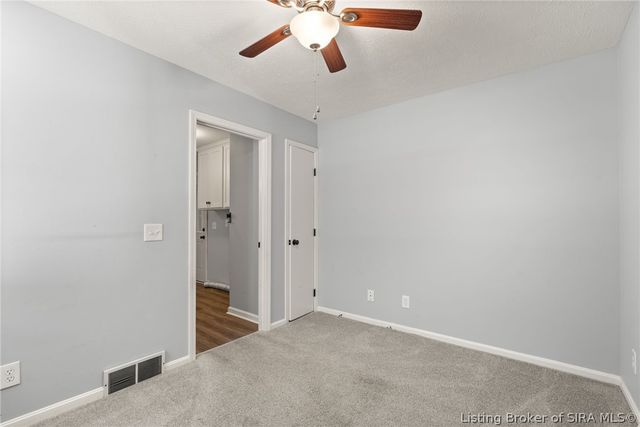 1529 Nole Drive, Jeffersonville, IN 47130