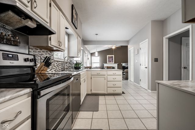 4736 Rocky Knob Lane, Indianapolis, IN 46254