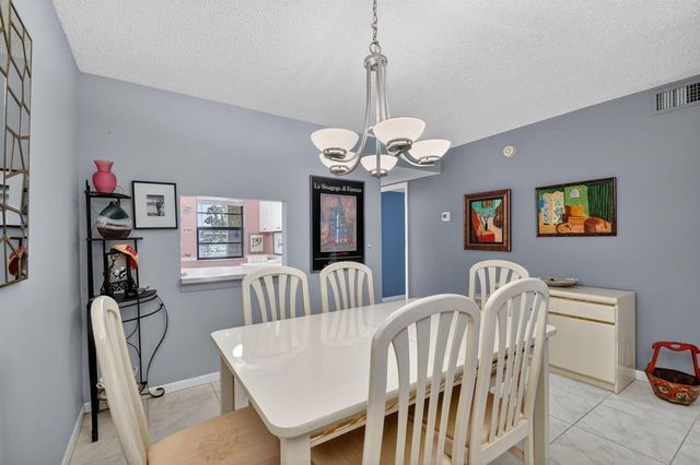 145 Lake Nancy Lane 128, West Palm Beach, FL 33411