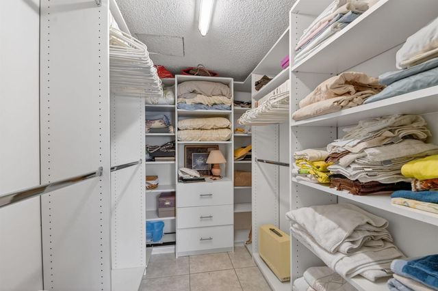 145 Lake Nancy Lane 128, West Palm Beach, FL 33411