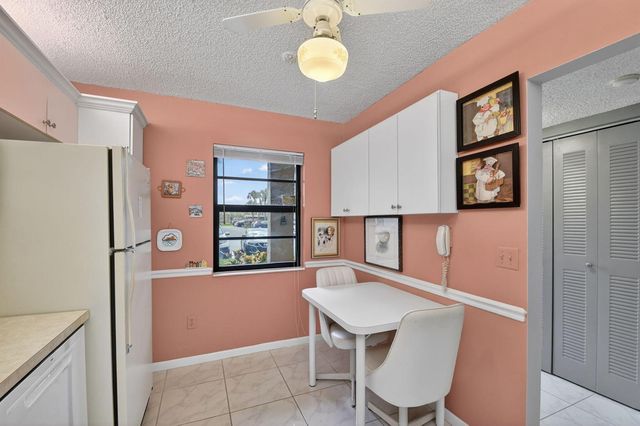 145 Lake Nancy Lane 128, West Palm Beach, FL 33411