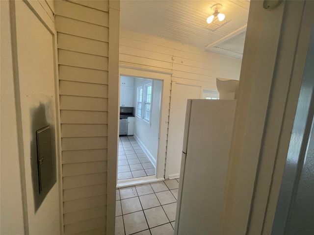 242 Preston Avenue, Shreveport, LA 71105