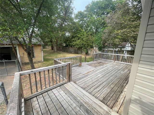 242 Preston Avenue, Shreveport, LA 71105