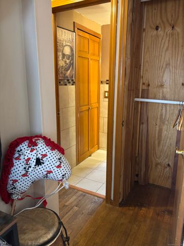 222 Mountain Road, Ellington, CT 06029