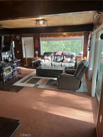 6070 Manzanita Court, Angelus Oaks, CA 92305