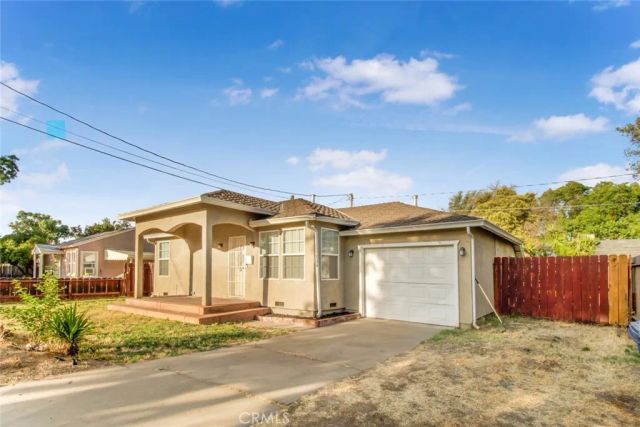 136 Village Road, Modesto, CA 95354