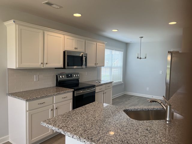 3361 Curie Circle, Christiana, TN 37037