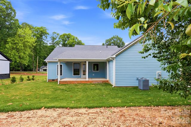 1860 Twin Lakes Road, Rock Hill, SC 29732