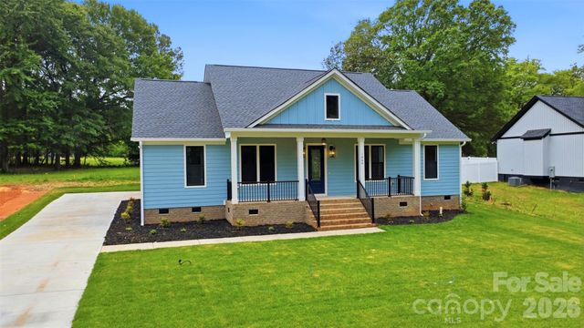 1860 Twin Lakes Road, Rock Hill, SC 29732