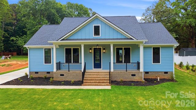 1860 Twin Lakes Road, Rock Hill, SC 29732