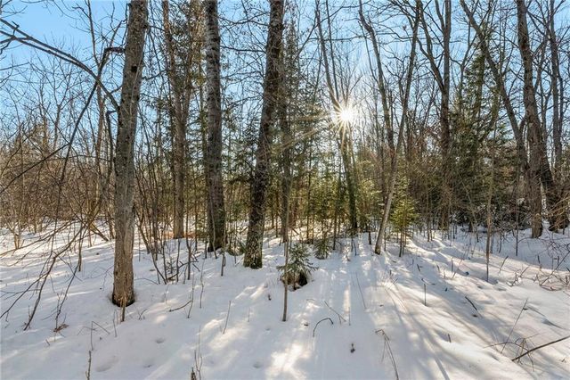 431 Spring Lake Road, Rhinelander, WI 54501