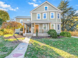 12 Earl Street, West Warwick, RI 02893