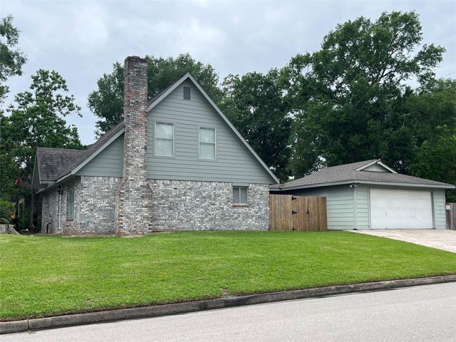 17215 Morning Star Avenue, Crosby, TX 77532