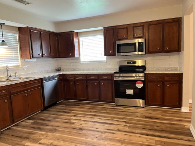 17215 Morning Star Avenue, Crosby, TX 77532