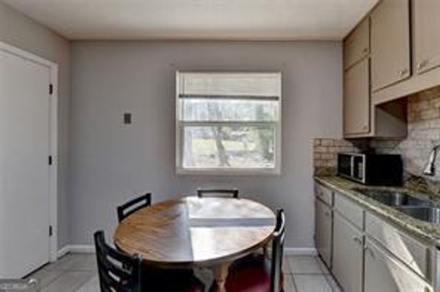 1824 Guardian Way, Lawrenceville, GA 30043