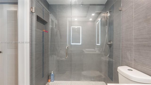1050 Summit Trail Circle B, West Palm Beach, FL 33415