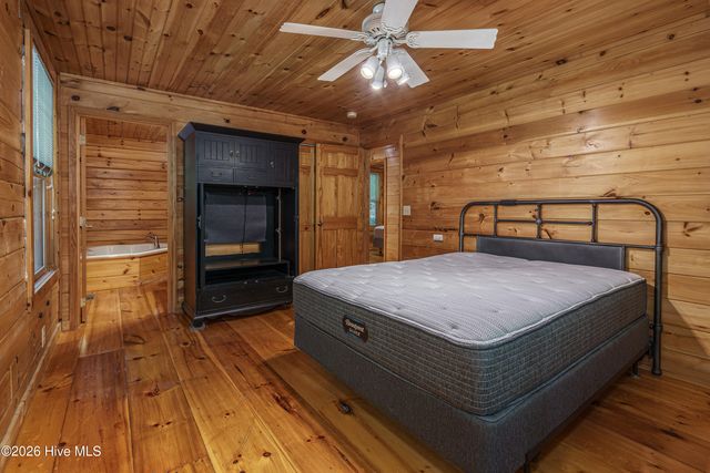 211 Red Oak Forest Lane, Murphy, NC 28906